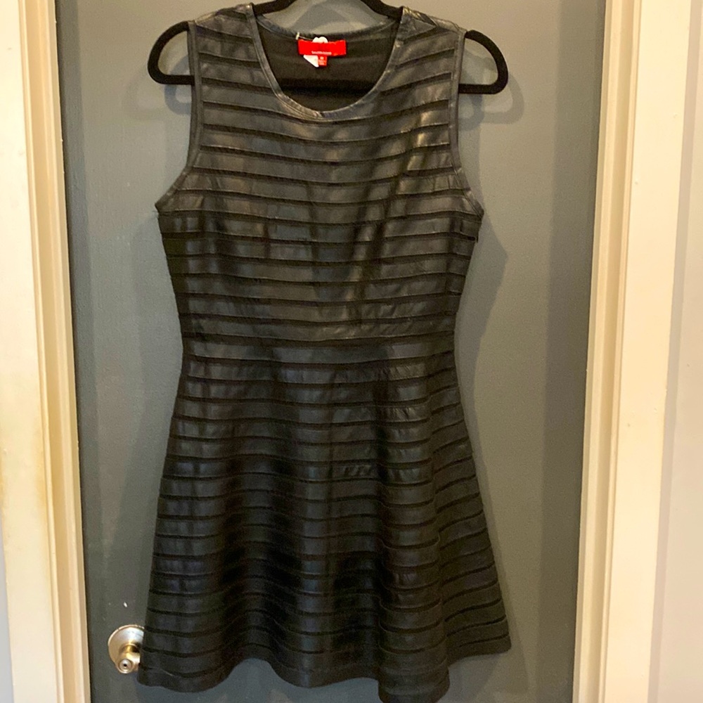RED Saks Fifth Avenue Dress, black sleeveless flare.Genuine leather strips. EUC